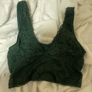 arie dark green top size L